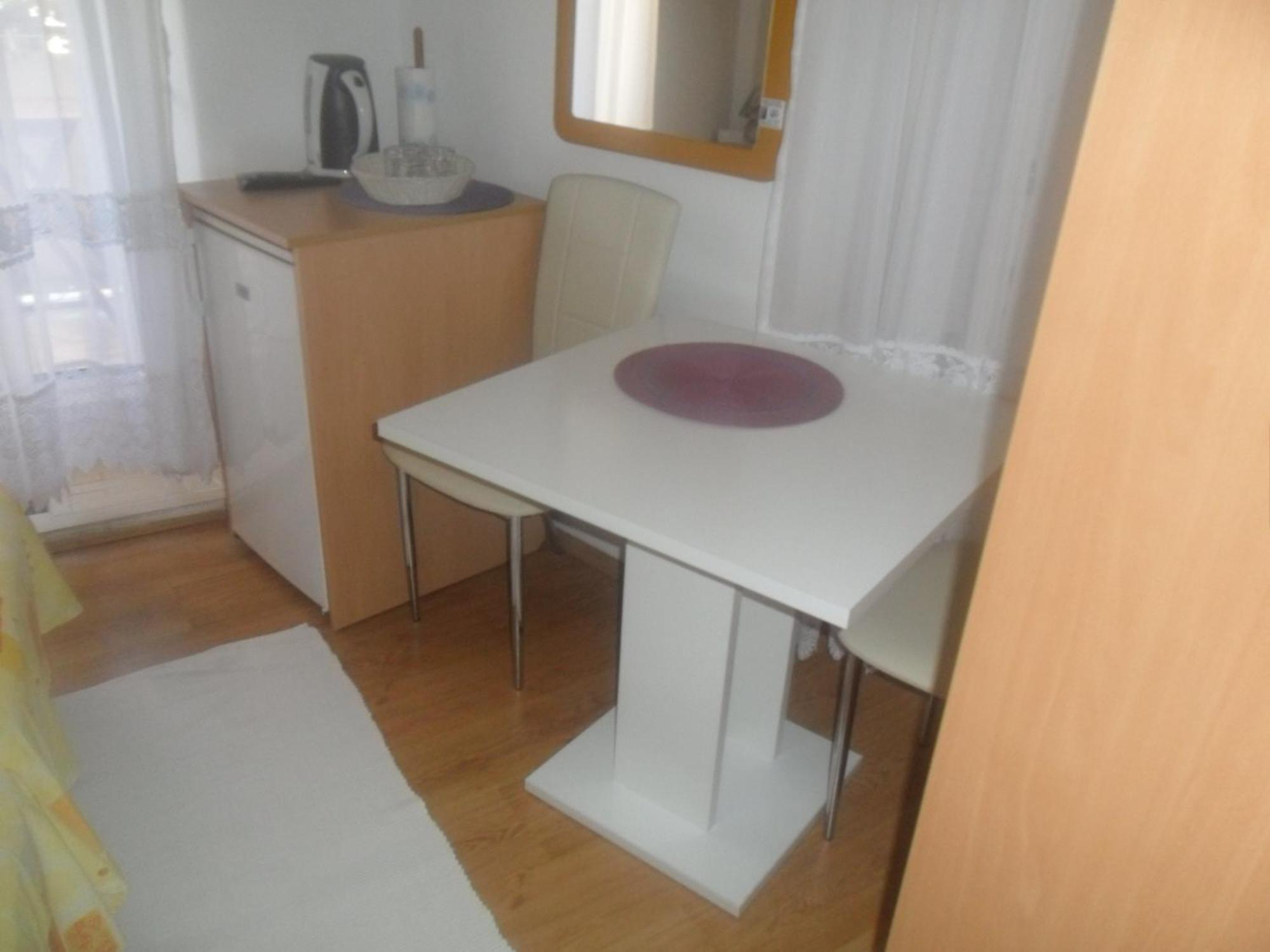 Apartma Leon